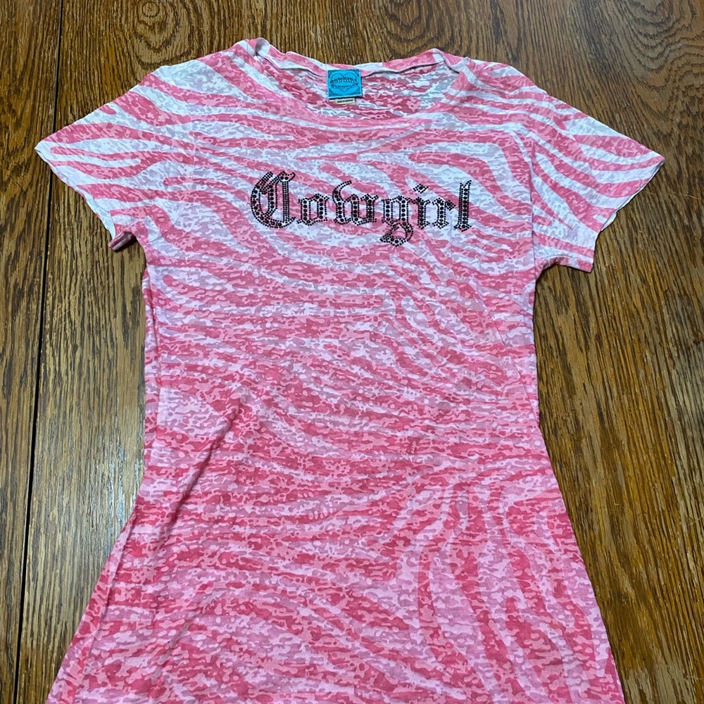 Womens t-shirt size XL.